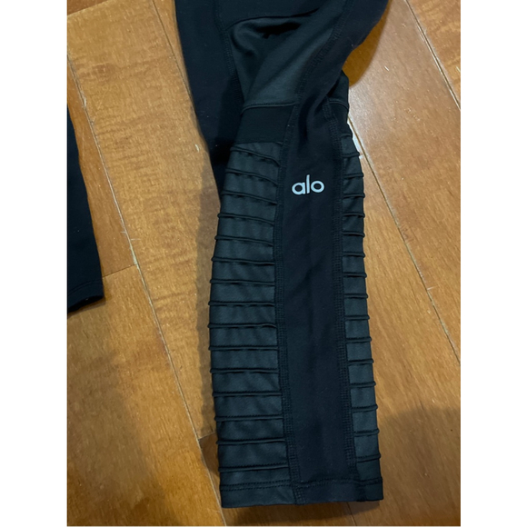 Alo 7/8 High-Waist Moto Legging Black Size Medium - Picture 2 of 6